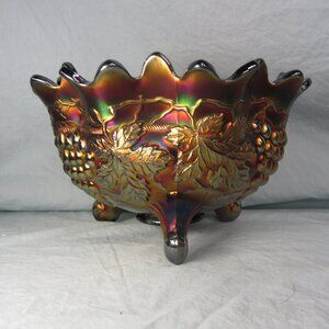 Northwood grapes & cable giant peacock carnival glass bowl (W1086)